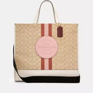 Coach Dempsey Tote 40 used